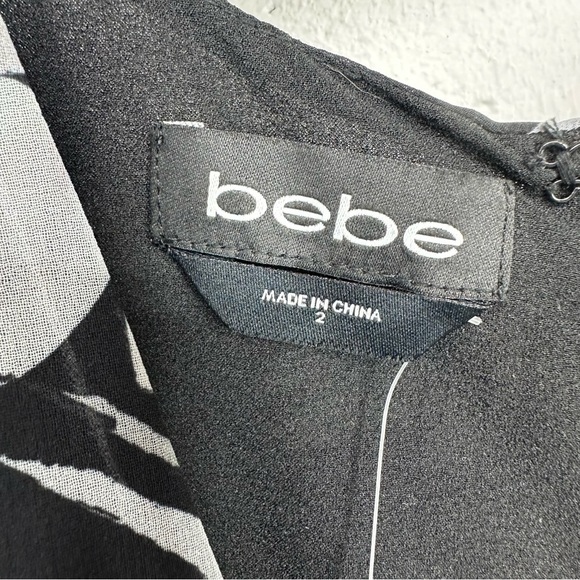 BeBe Women's Size 2 Black Banded Floral Printed GGT Romper NEW - Picture 8 of 16